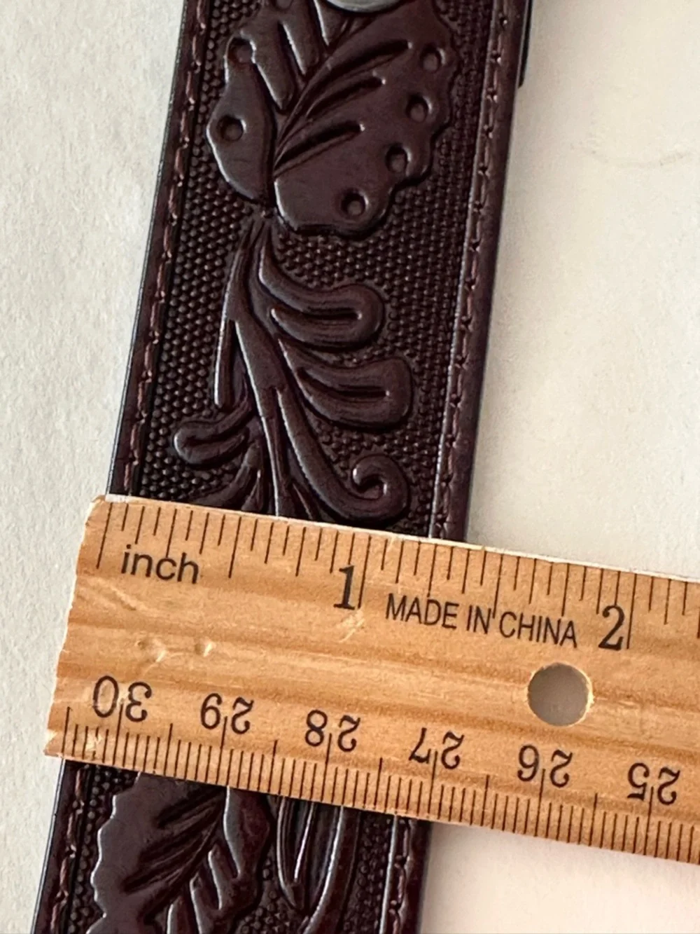 TOOLED EMBOSSED LEATHER SNAP BELT STRAP 36